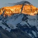 Mendaki Gunung Everest